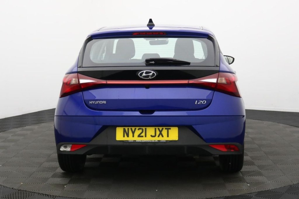 Used Hyundai i20 2021 for sale - 77212353: Photo 6