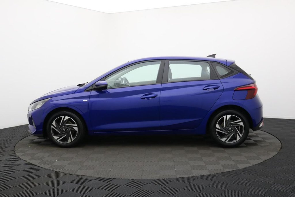 Used Hyundai i20 2021 for sale - 77212353: Photo 8