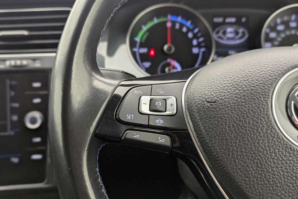 Used Volkswagen Golf 2019 for sale - 77937142: Photo 33