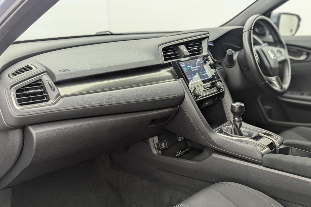 Used Honda Civic 2019 for sale - 77655038: Photo 25