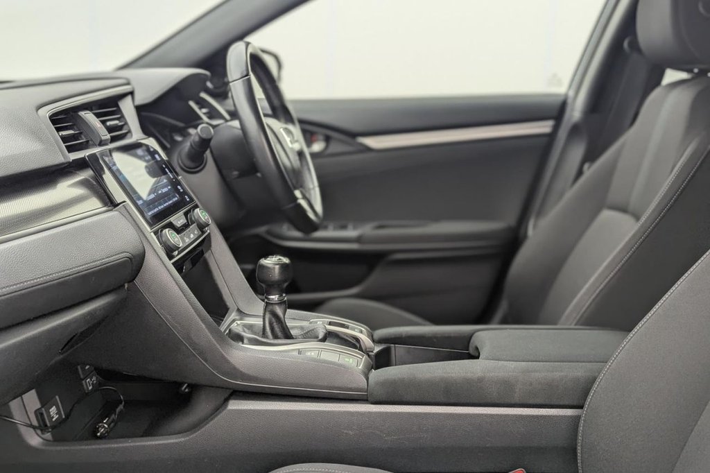 Used Honda Civic 2019 for sale - 77655038: Photo 26