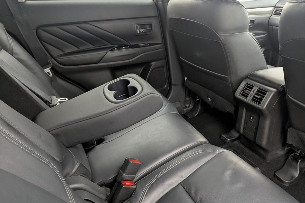 Used Mitsubishi Outlander 2020 for sale - 77276368: Photo 17