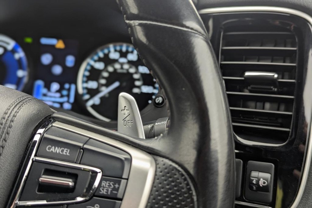 Used Mitsubishi Outlander 2020 for sale - 77276368: Photo 35