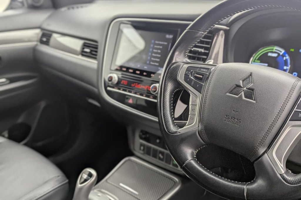 Used Mitsubishi Outlander 2020 for sale - 77276368: Photo 38