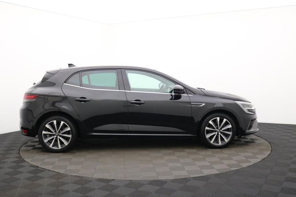 Used Renault Megane 2021 for sale - 77384507: Photo 2
