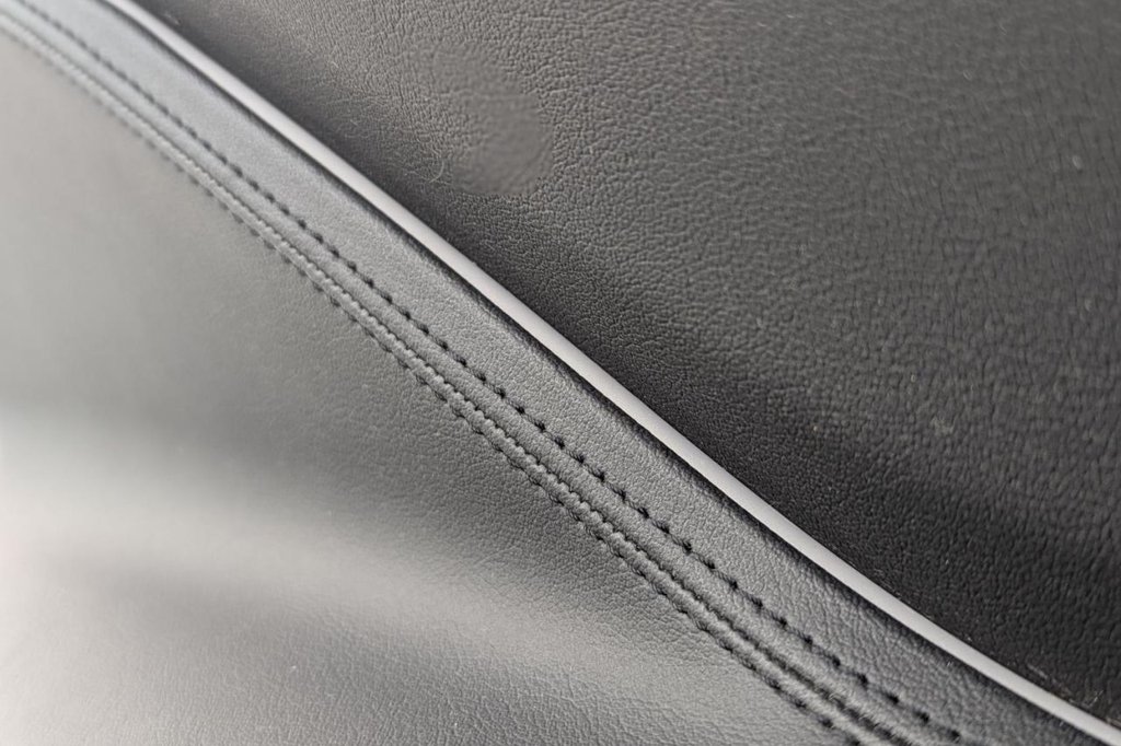 Used Jaguar F-Pace 2017 for sale - 77263864: Photo 36