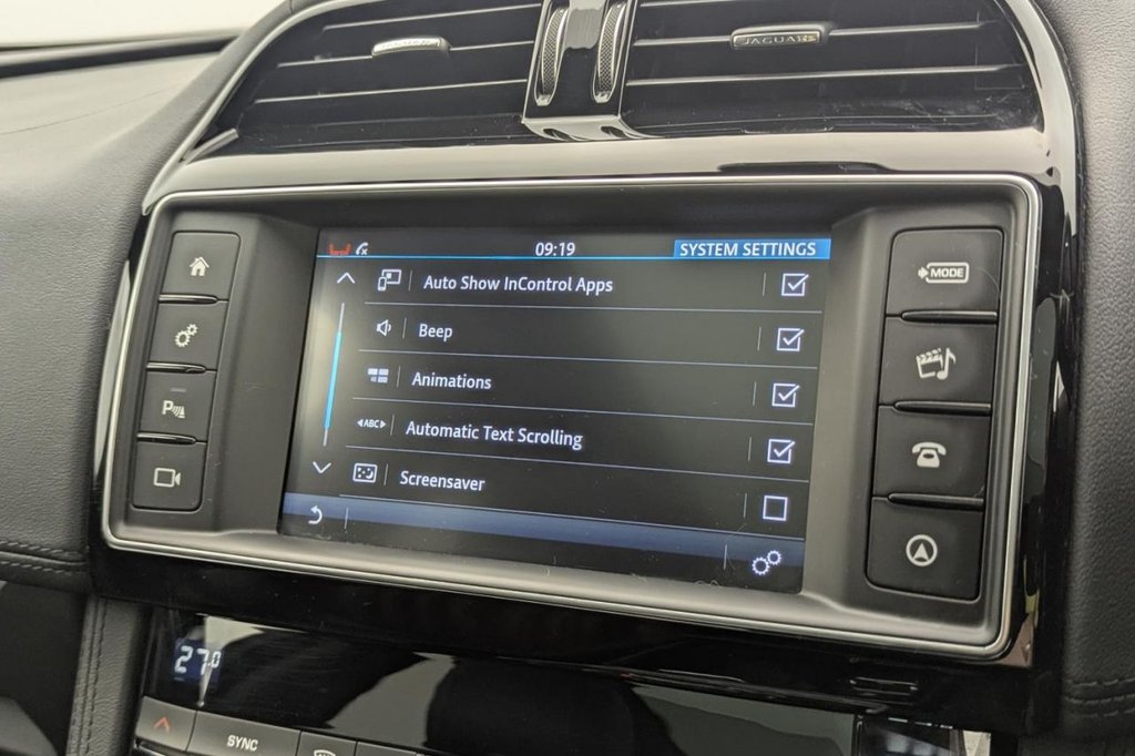 Used Jaguar F-Pace 2017 for sale - 77263864: Photo 37