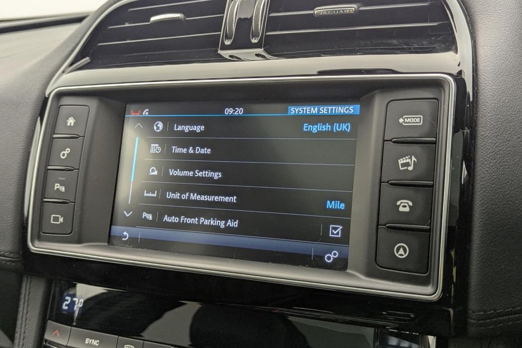 Used Jaguar F-Pace 2017 for sale - 77263864: Photo 44