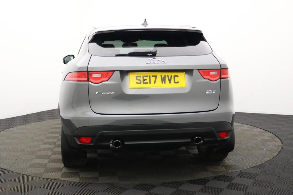 Used Jaguar F-Pace 2017 for sale - 77263864: Photo 6