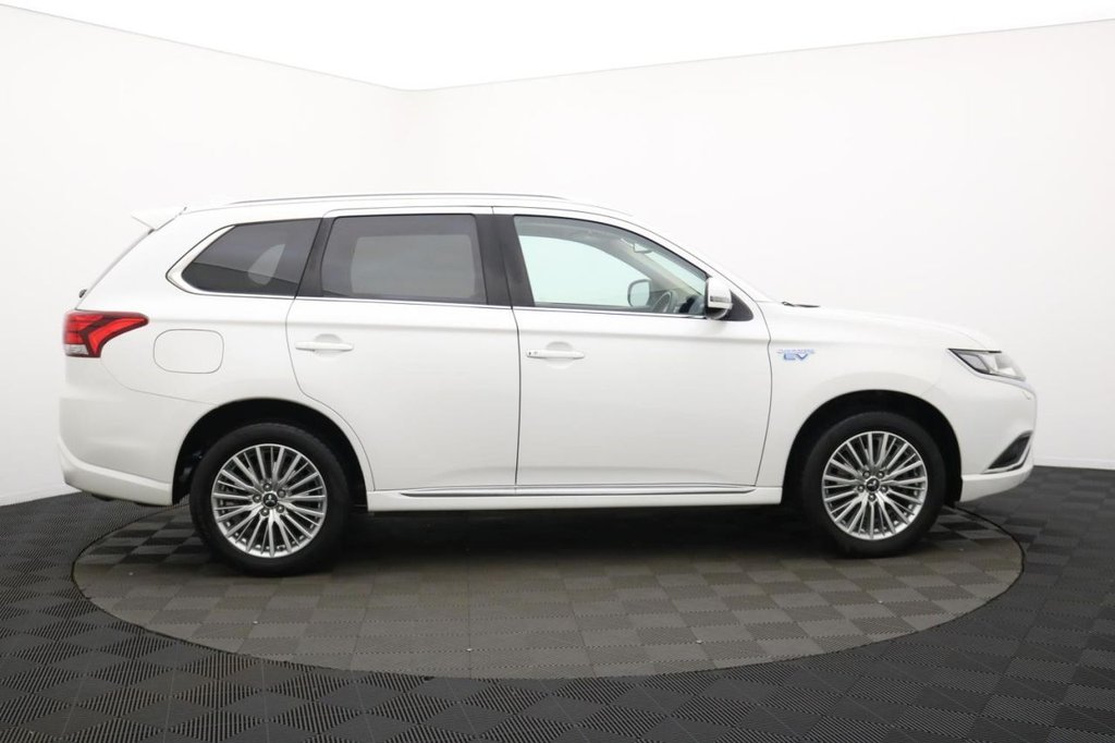 Used Mitsubishi Outlander 2018 for sale - 77464197: Photo 2