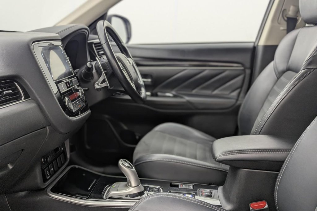 Used Mitsubishi Outlander 2018 for sale - 77464197: Photo 22