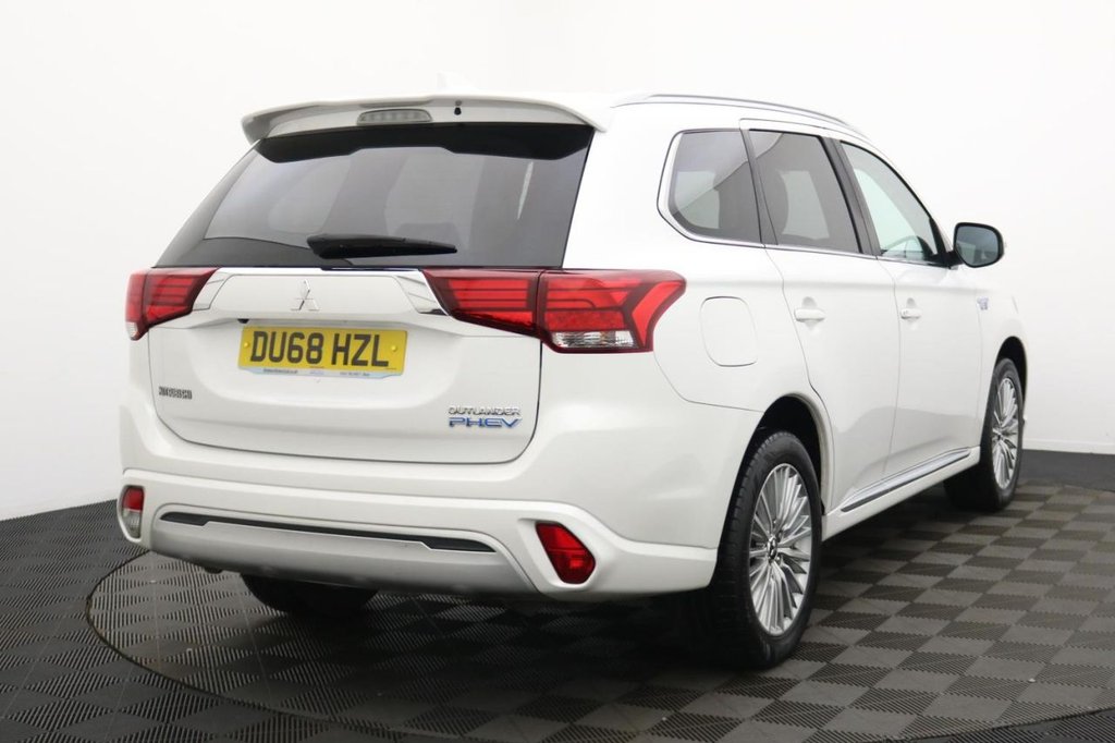 Used Mitsubishi Outlander 2018 for sale - 77464197: Photo 3