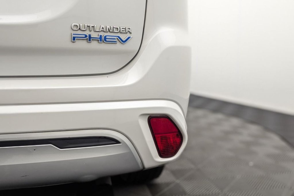 Used Mitsubishi Outlander 2018 for sale - 77464197: Photo 45