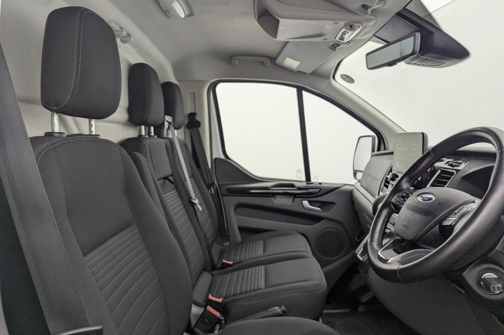 Used Ford Transit Custom 2023 for sale - 77693063: Photo 3
