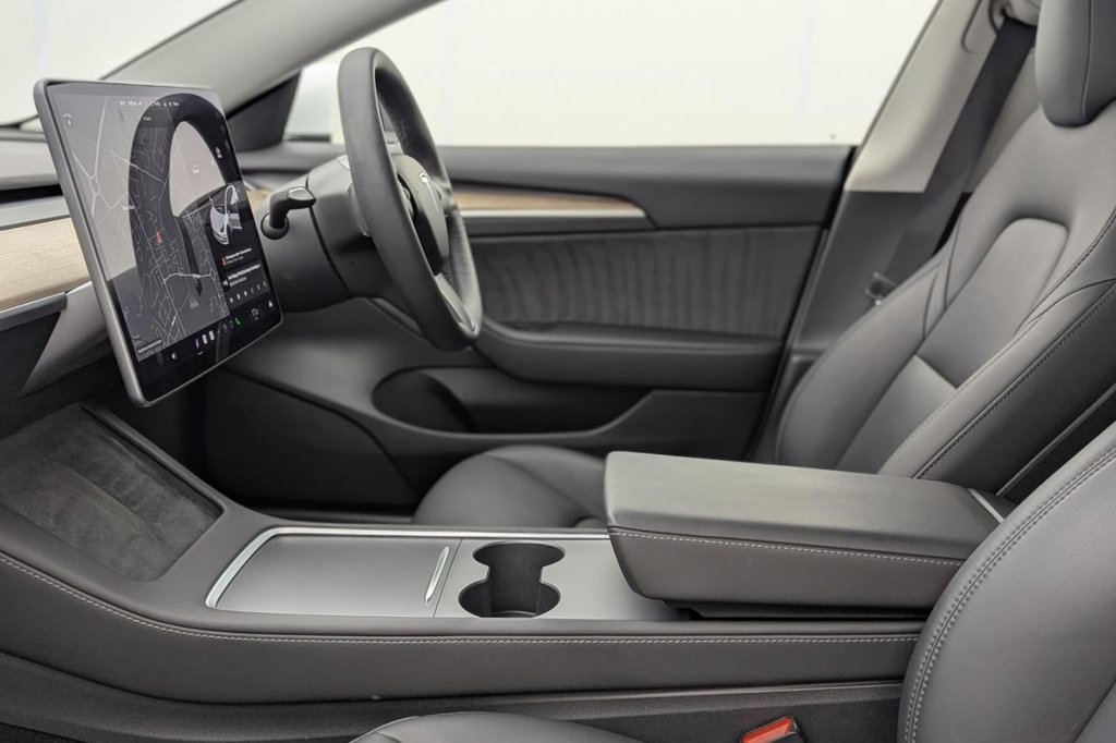 Used Tesla Model 3 2021 for sale - 77212072: Photo 17