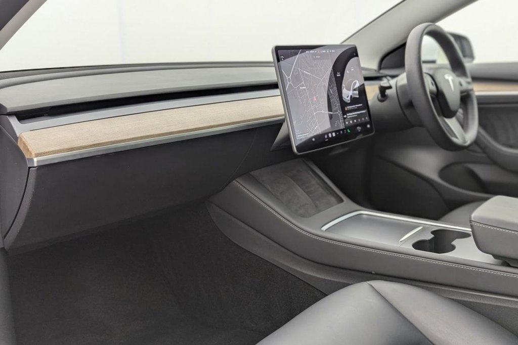 Used Tesla Model 3 2021 for sale - 77212072: Photo 30