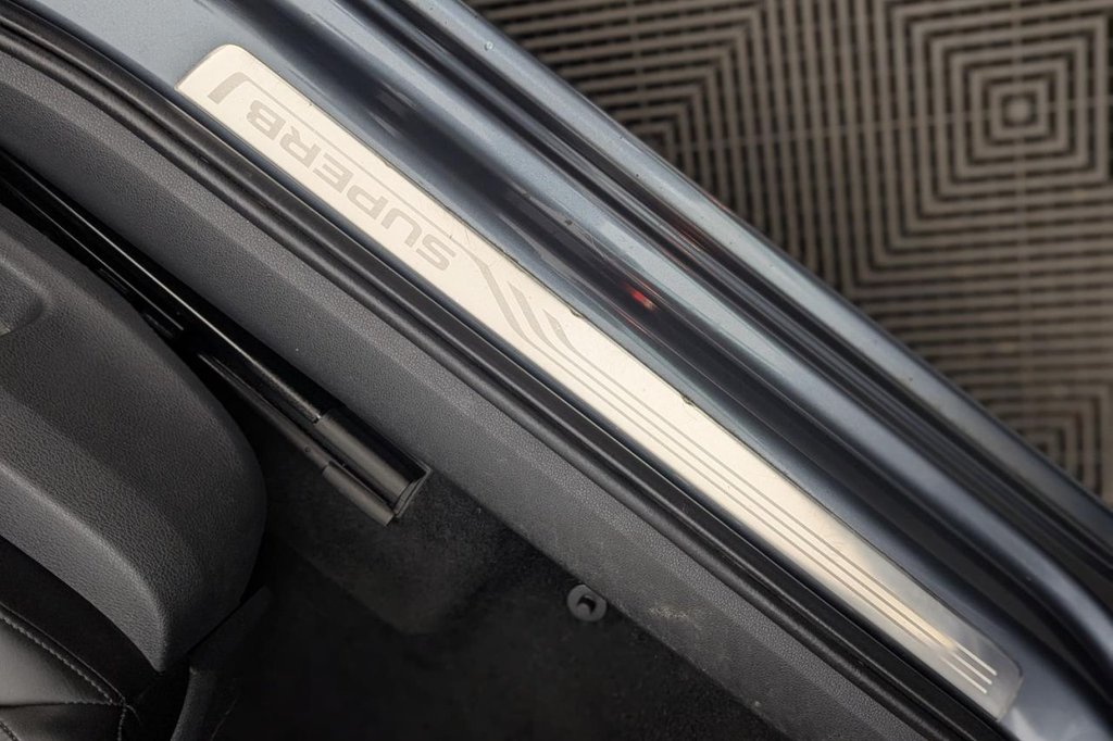 Used Skoda Superb 2018 for sale - 77384596: Photo 28