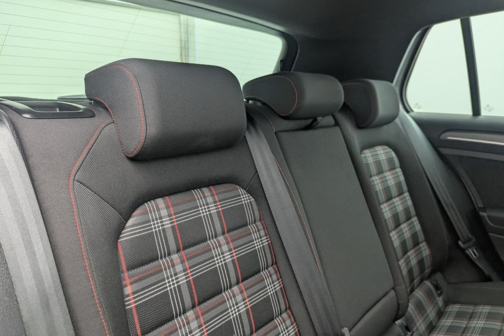 Used Volkswagen Golf 2019 for sale - 77520829: Photo 19