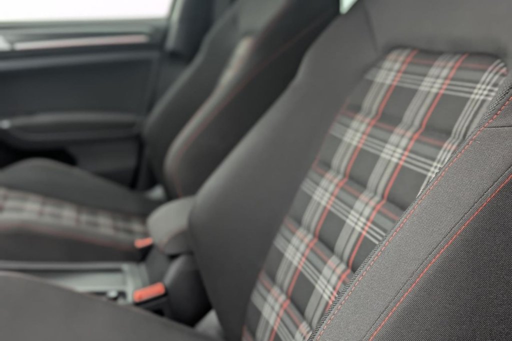 Used Volkswagen Golf 2019 for sale - 77520829: Photo 27