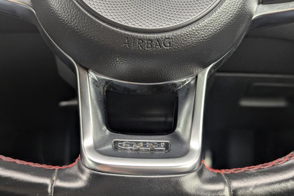 Used Volkswagen Golf 2019 for sale - 77520829: Photo 35