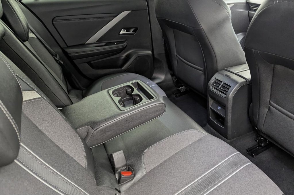 Used Vauxhall Astra 2023 for sale - 77212892: Photo 18