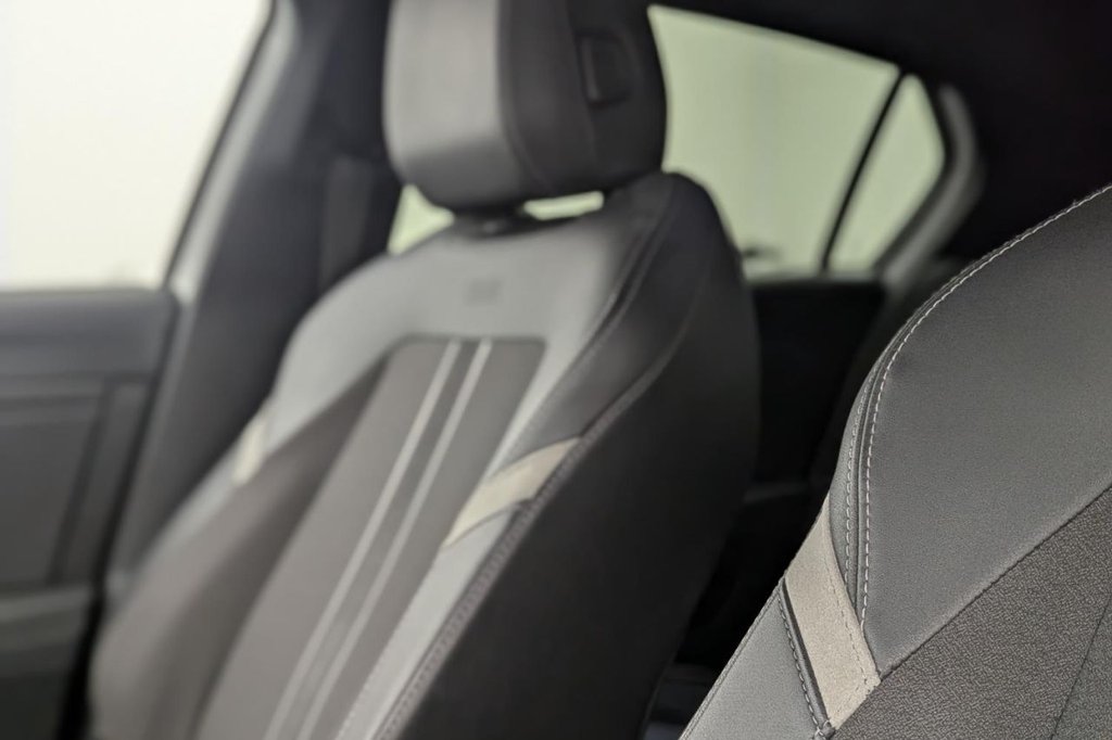 Used Vauxhall Astra 2023 for sale - 77212892: Photo 30