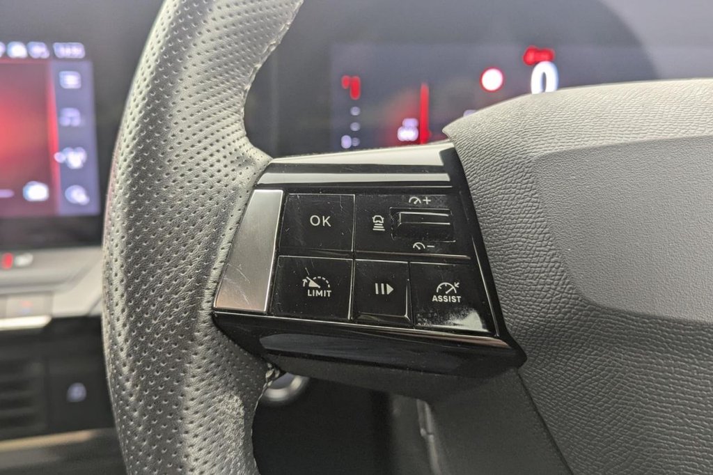 Used Vauxhall Astra 2023 for sale - 77212892: Photo 36