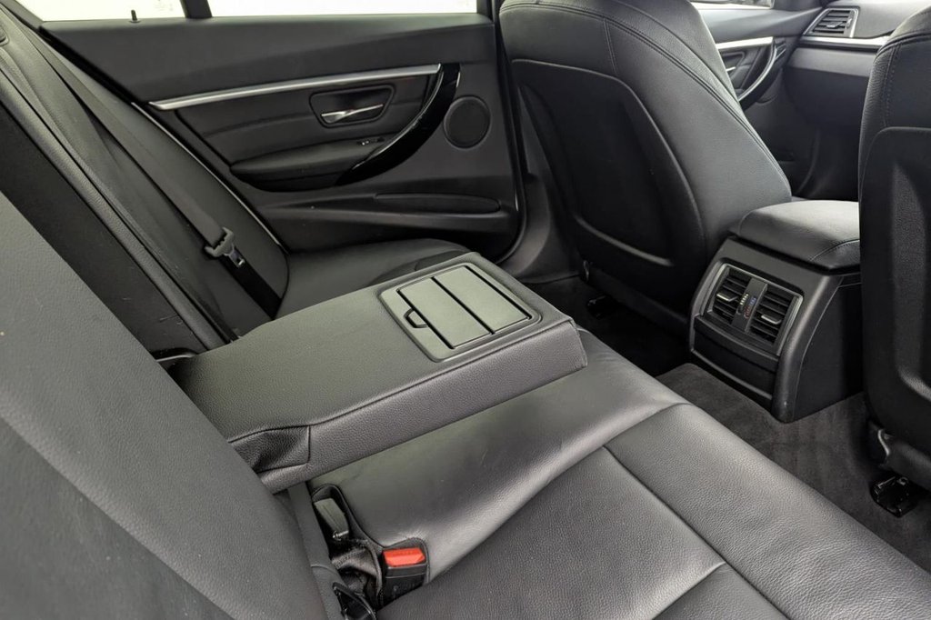 Used BMW 3 Series 2018 for sale - 77680702: Photo 15