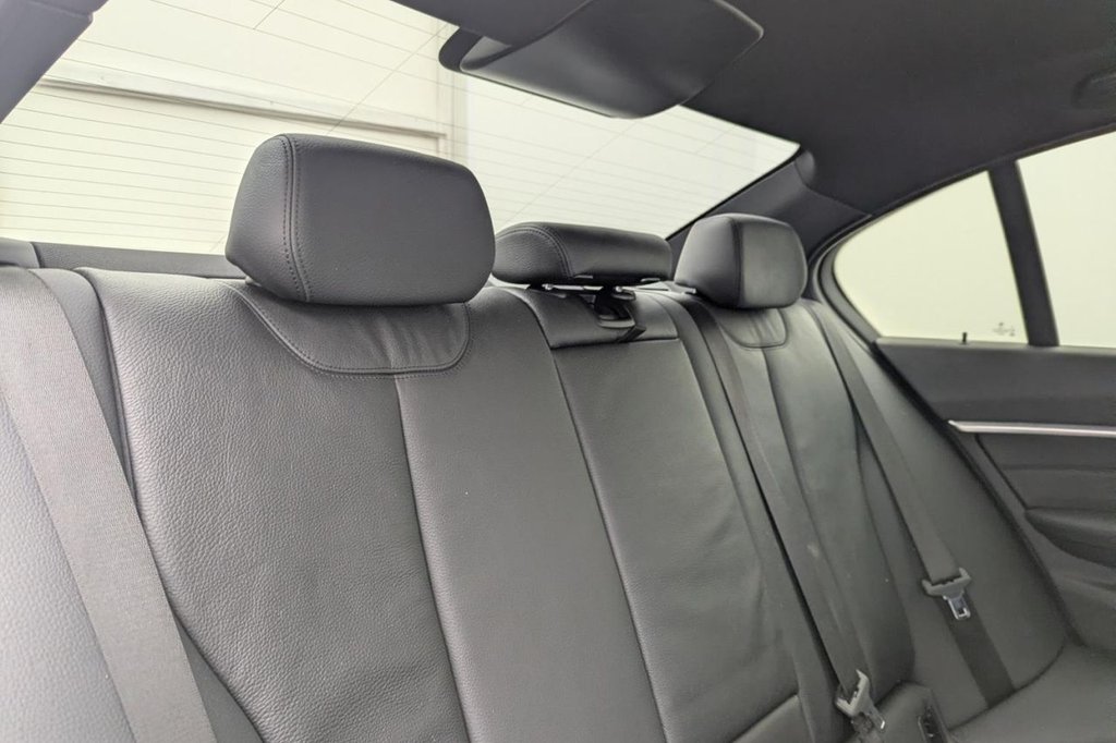 Used BMW 3 Series 2018 for sale - 77680702: Photo 16