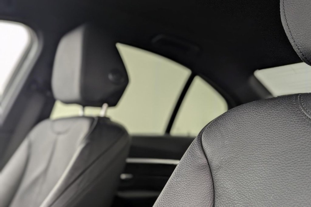 Used BMW 3 Series 2018 for sale - 77680702: Photo 27