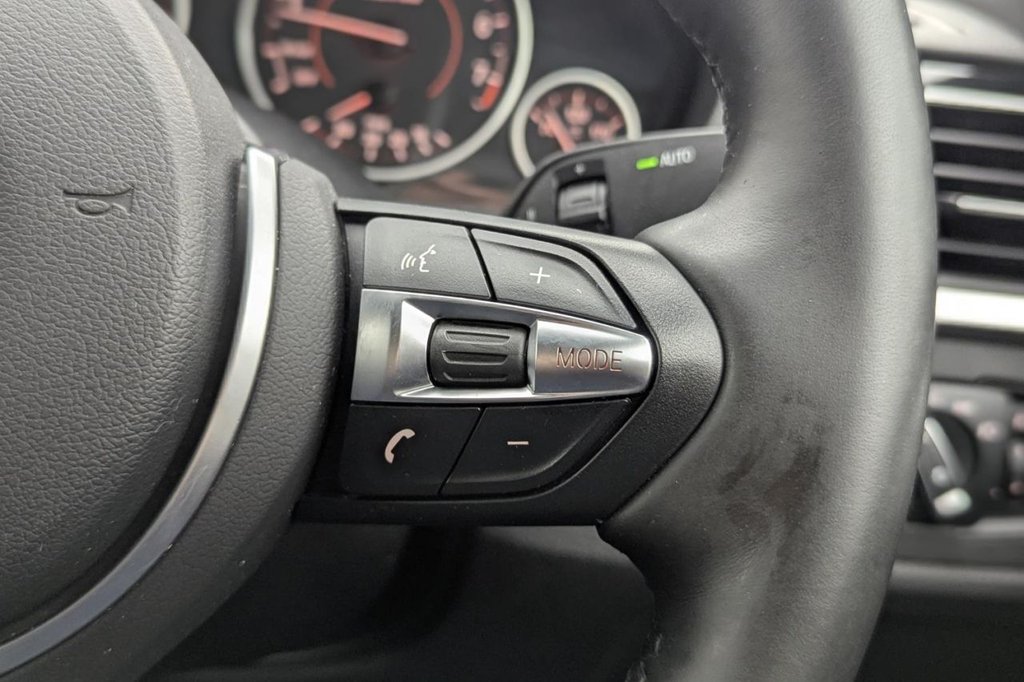 Used BMW 3 Series 2018 for sale - 77680702: Photo 36