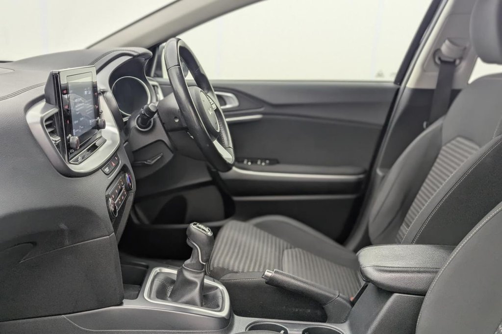 Used Kia XCeed 2022 for sale - 77356160: Photo 23