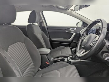 Used Kia XCeed 2022 for sale - 77356160: Photo