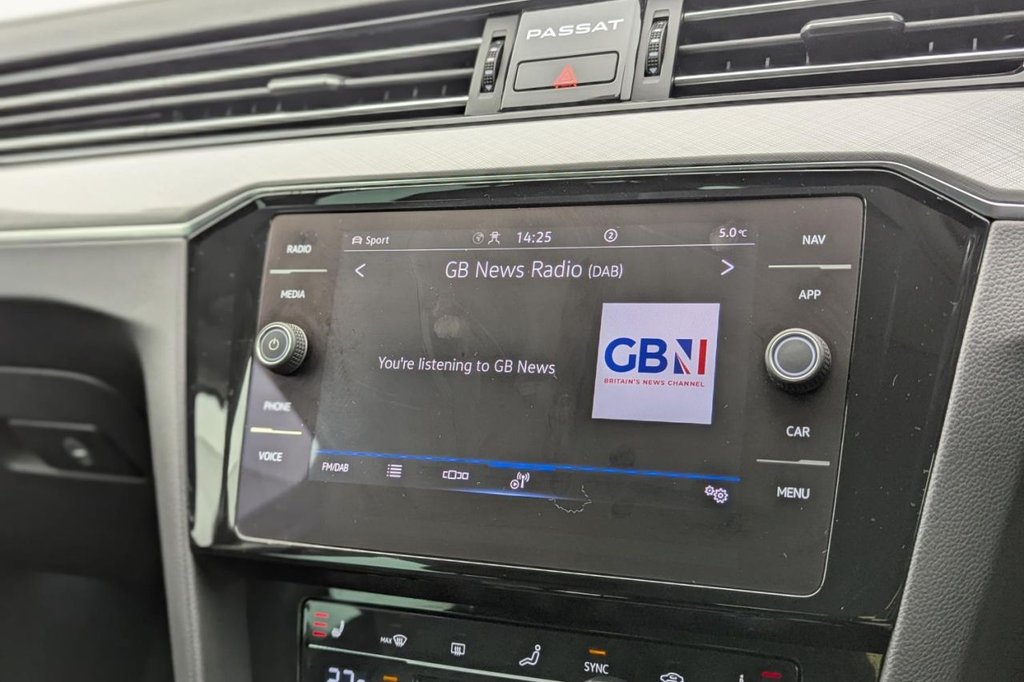 Used Volkswagen Passat 2023 for sale - 77212687: Photo 17