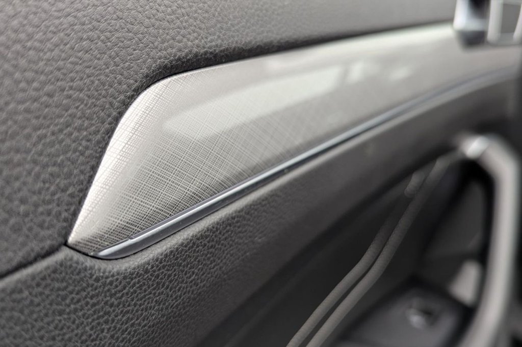 Used Volkswagen Passat 2023 for sale - 77212687: Photo 32