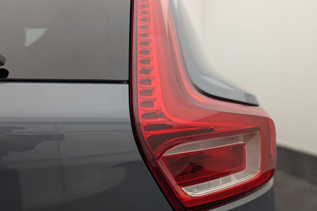 Used Volvo XC40 2021 for sale - 77212281: Photo 38