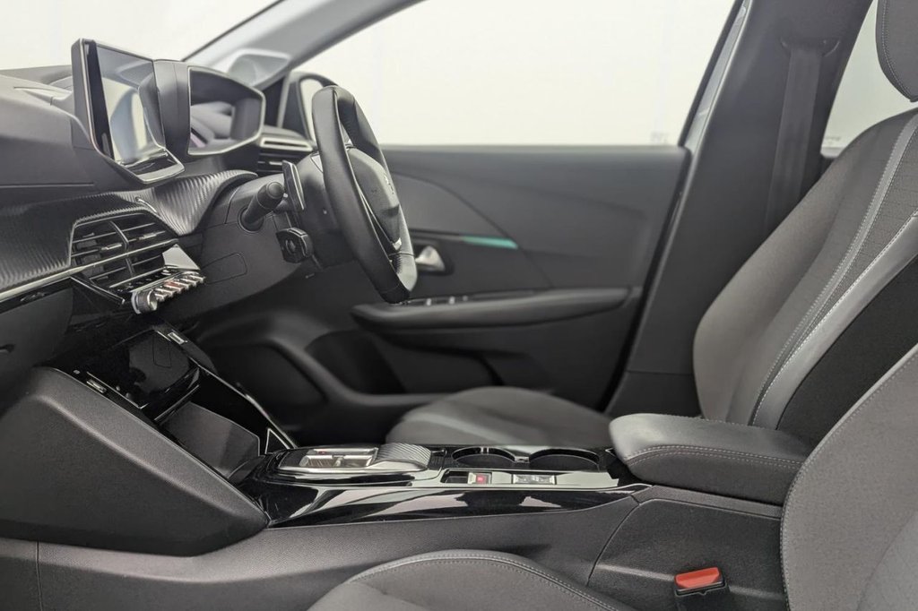 Used Peugeot 208 2022 for sale - 77534894: Photo 25