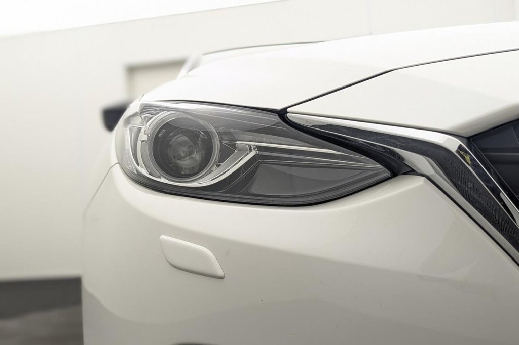 Used Mazda Mazda3 2016 for sale - 77520832: Photo 44