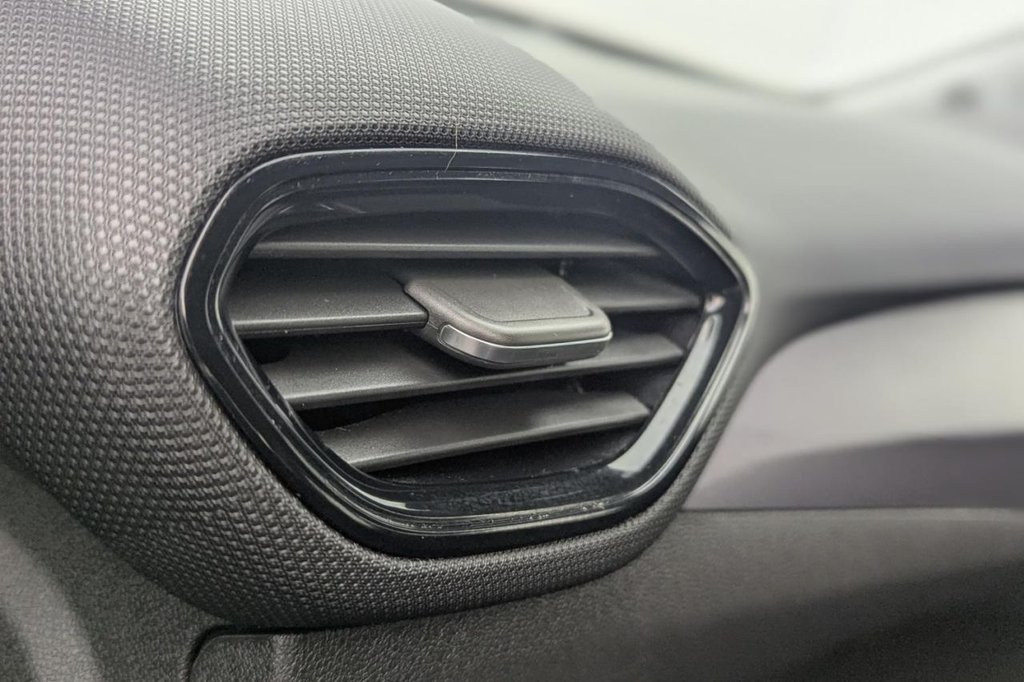 Used Vauxhall Crossland 2022 for sale - 77211923: Photo 21