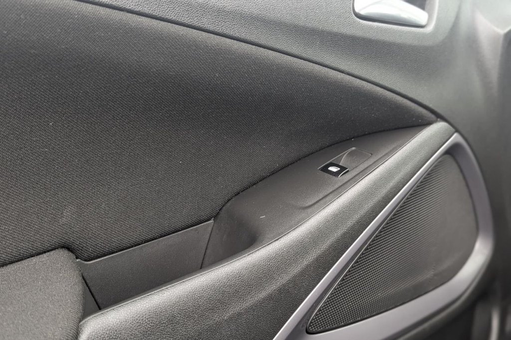 Used Vauxhall Crossland 2022 for sale - 77211923: Photo 28