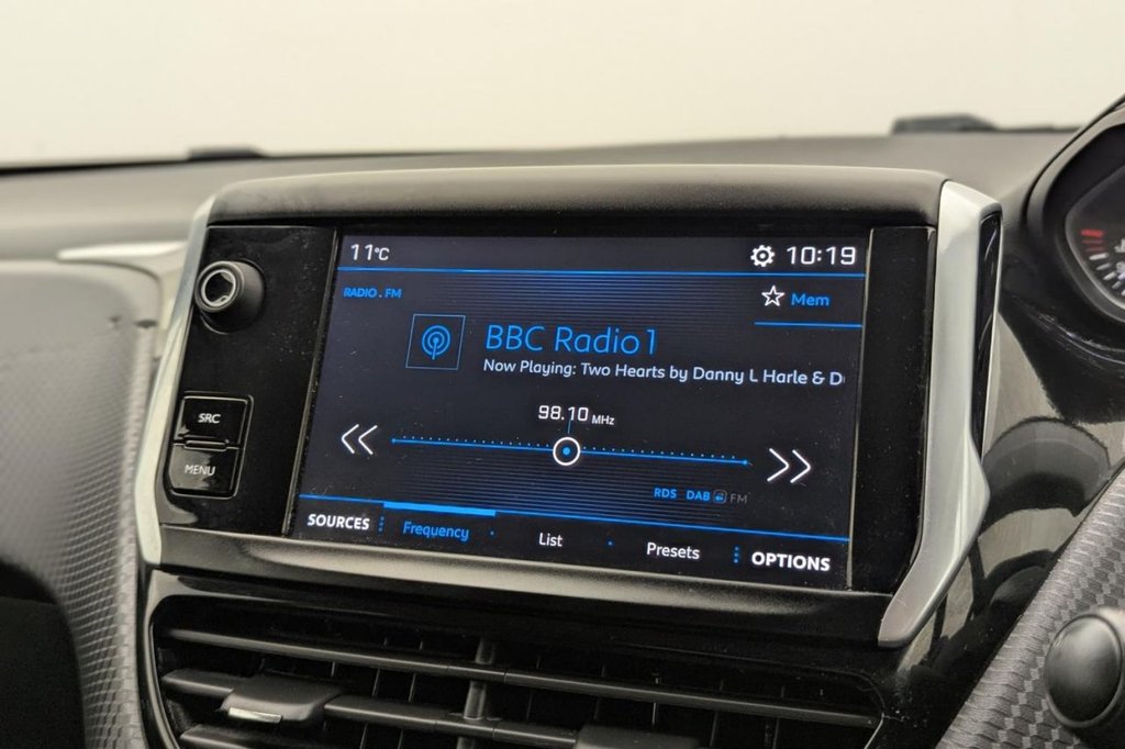 Used Peugeot 208 2018 for sale - 77680941: Photo 12