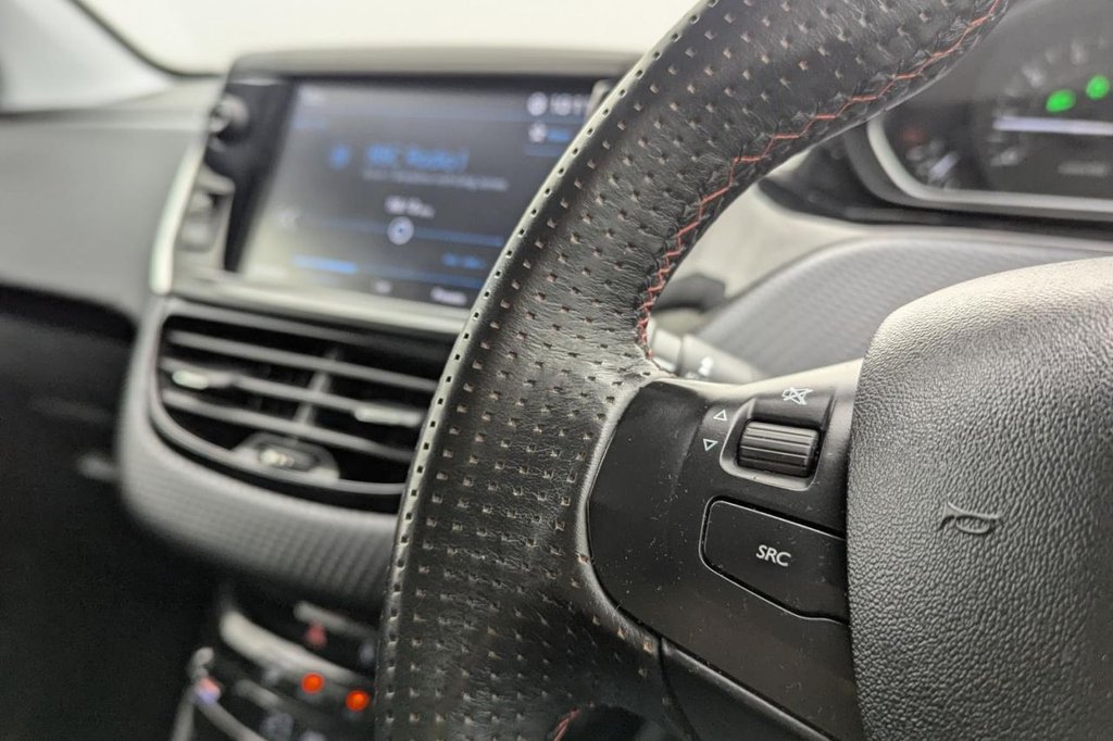 Used Peugeot 208 2018 for sale - 77680941: Photo 13