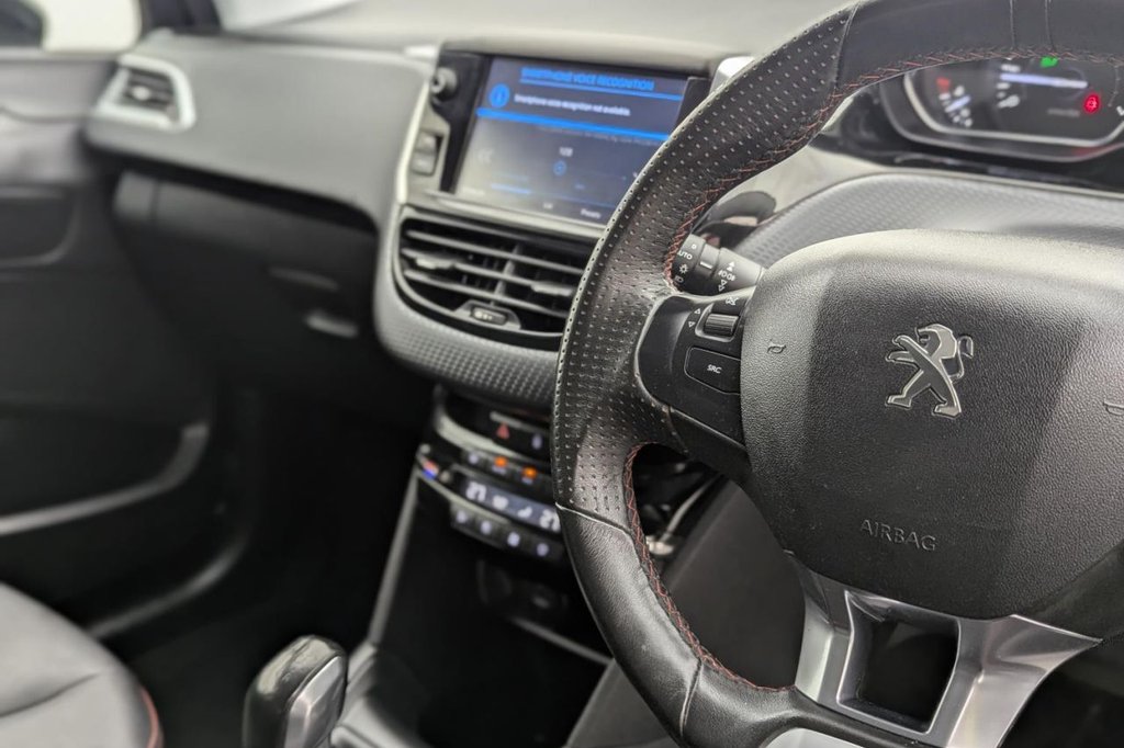 Used Peugeot 208 2018 for sale - 77680941: Photo 36