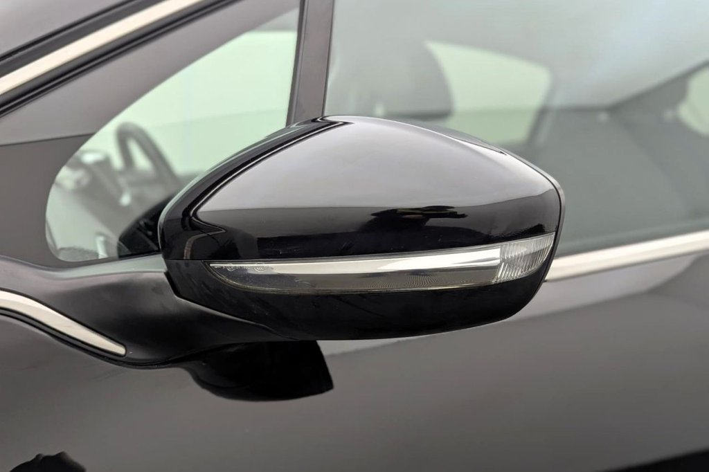 Used Peugeot 208 2018 for sale - 77680941: Photo 39