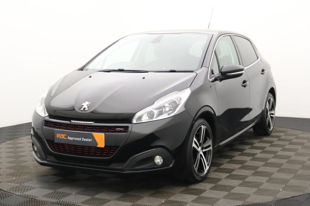 Used Peugeot 208 2018 for sale - 77680941: Photo 9