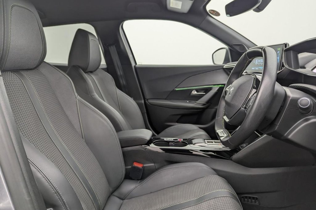 Used Peugeot 2008 2022 for sale - 77211948: Photo 3