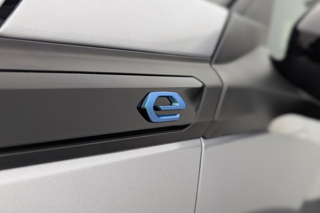 Used Peugeot 2008 2022 for sale - 77211948: Photo 43