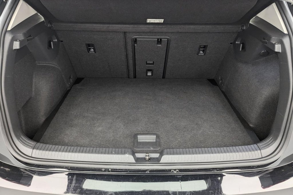 Used Volkswagen Golf 2021 for sale - 77212194: Photo 18