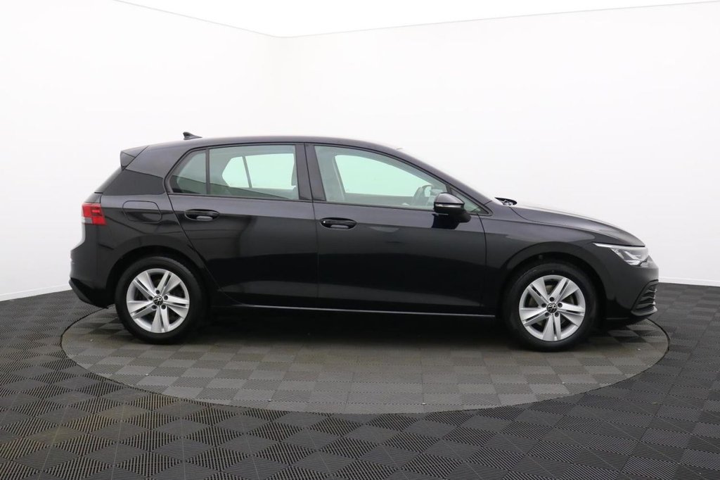 Used Volkswagen Golf 2021 for sale - 77212194: Photo 2