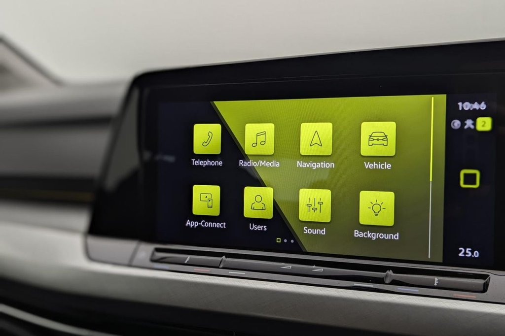 Used Volkswagen Golf 2021 for sale - 77212194: Photo 32